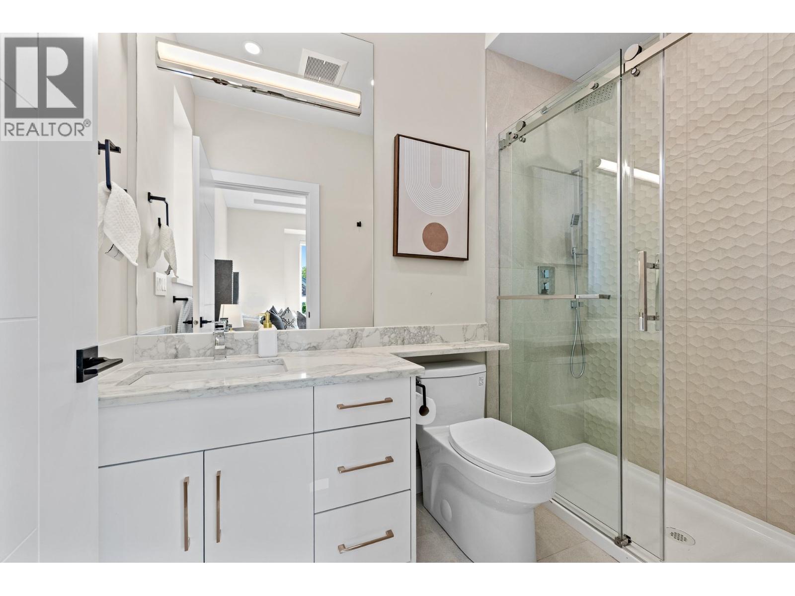 1 8811 Saunders Road Property Photo 22