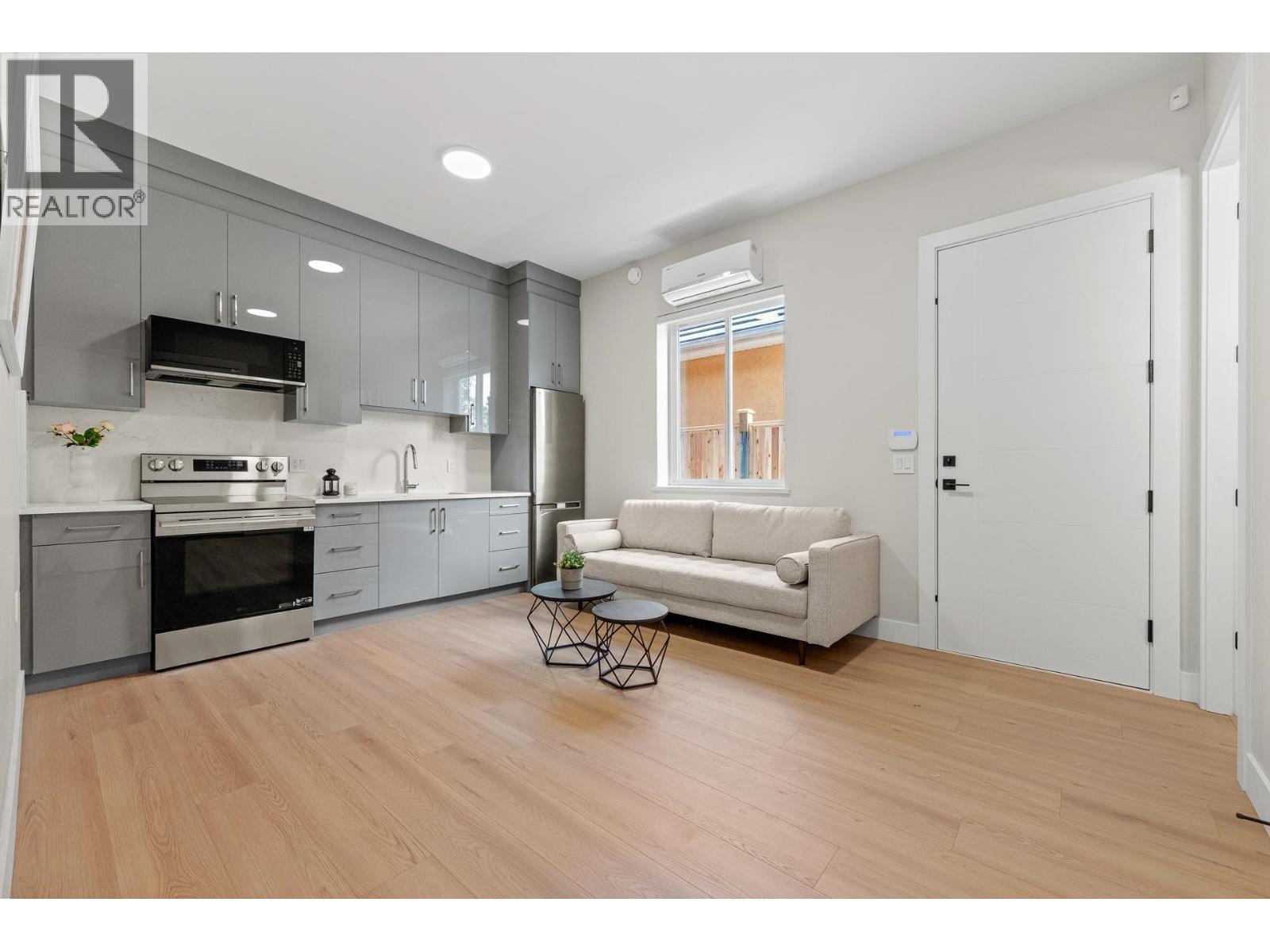 1 8811 Saunders Road Property Photo 24