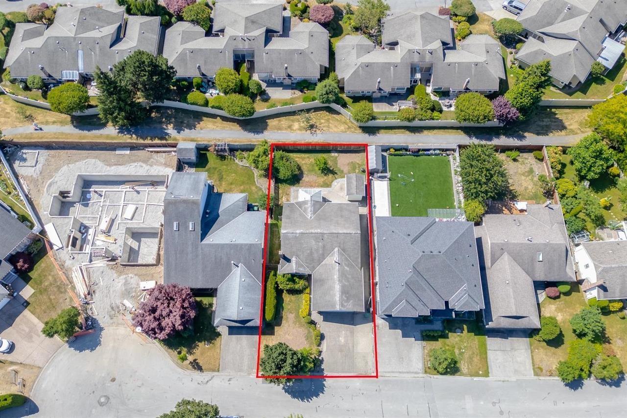 15092 19a Avenue Property Photo 19