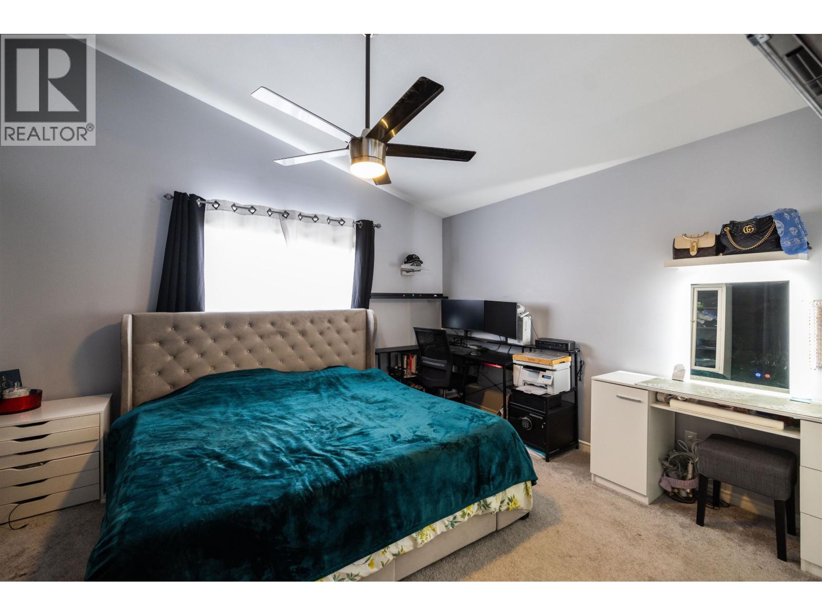 11537 240 Street Property Photo 18