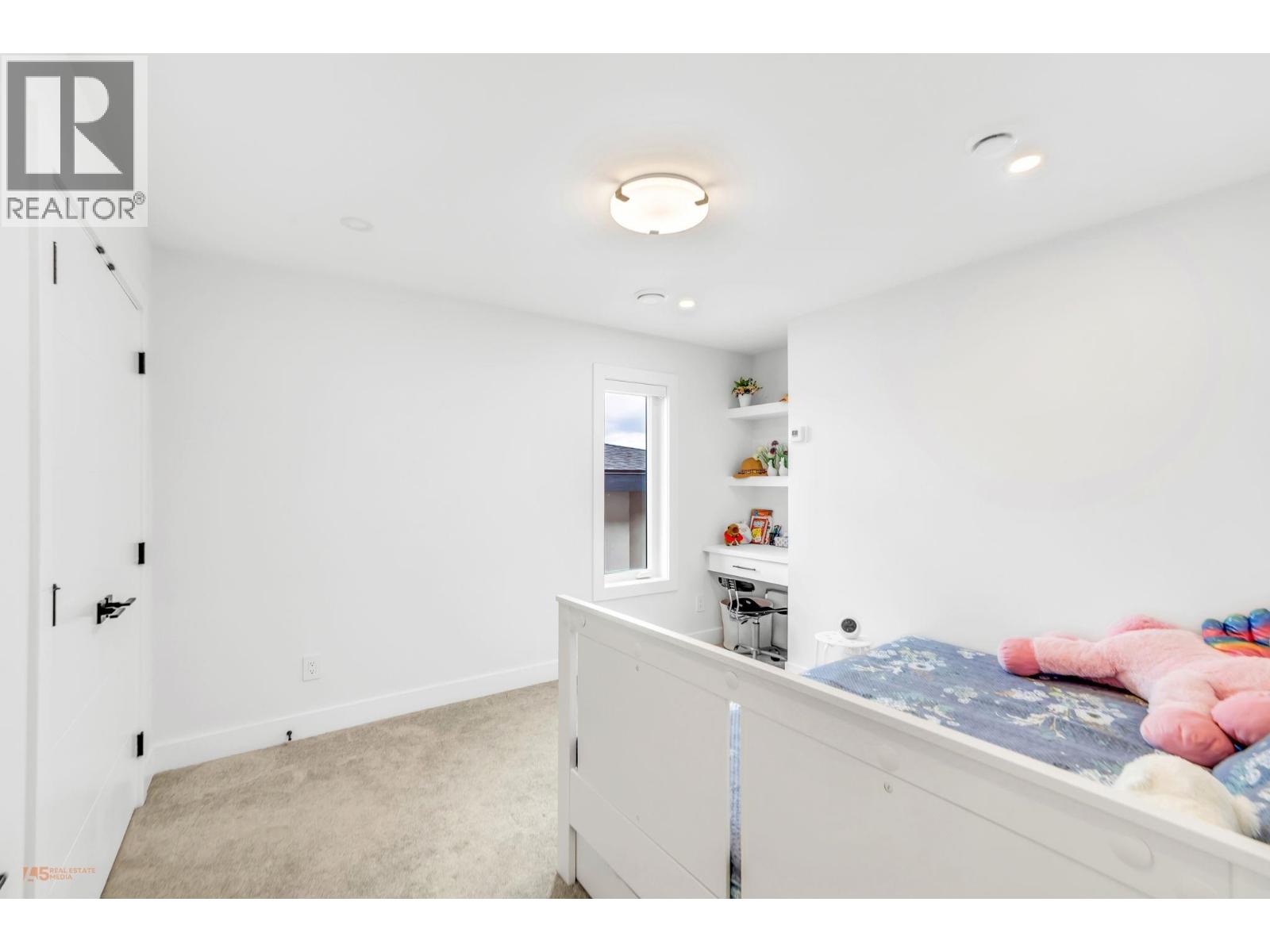 278 56 Street Property Photo 11
