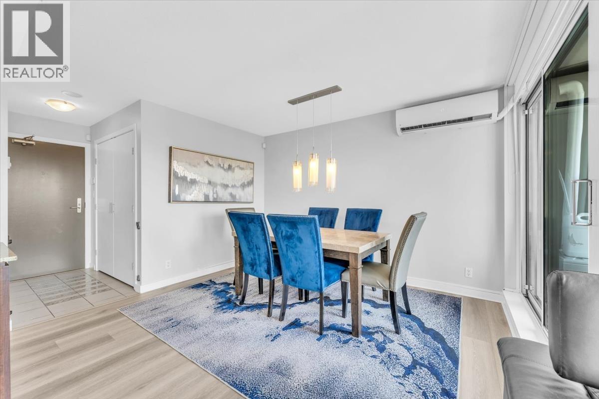 705 583 Beach Crescent Property Photo 8