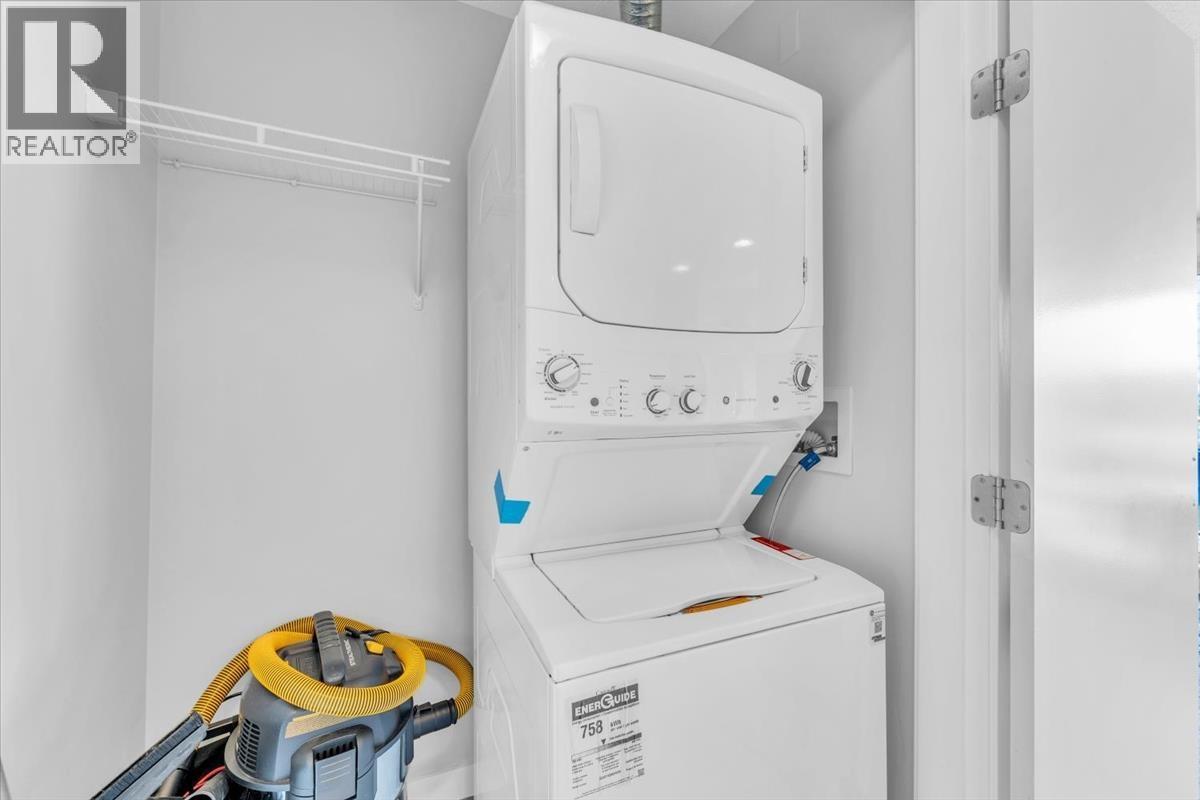 705 583 Beach Crescent Property Photo 27