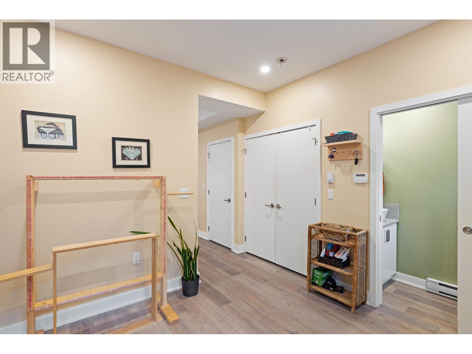 213 37808 Third Avenue Property Photo 6