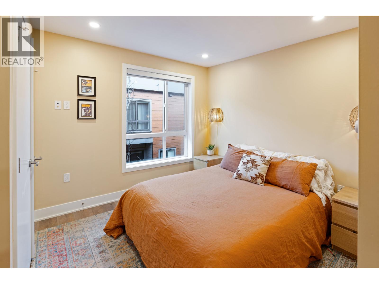 213 37808 Third Avenue Property Photo 16