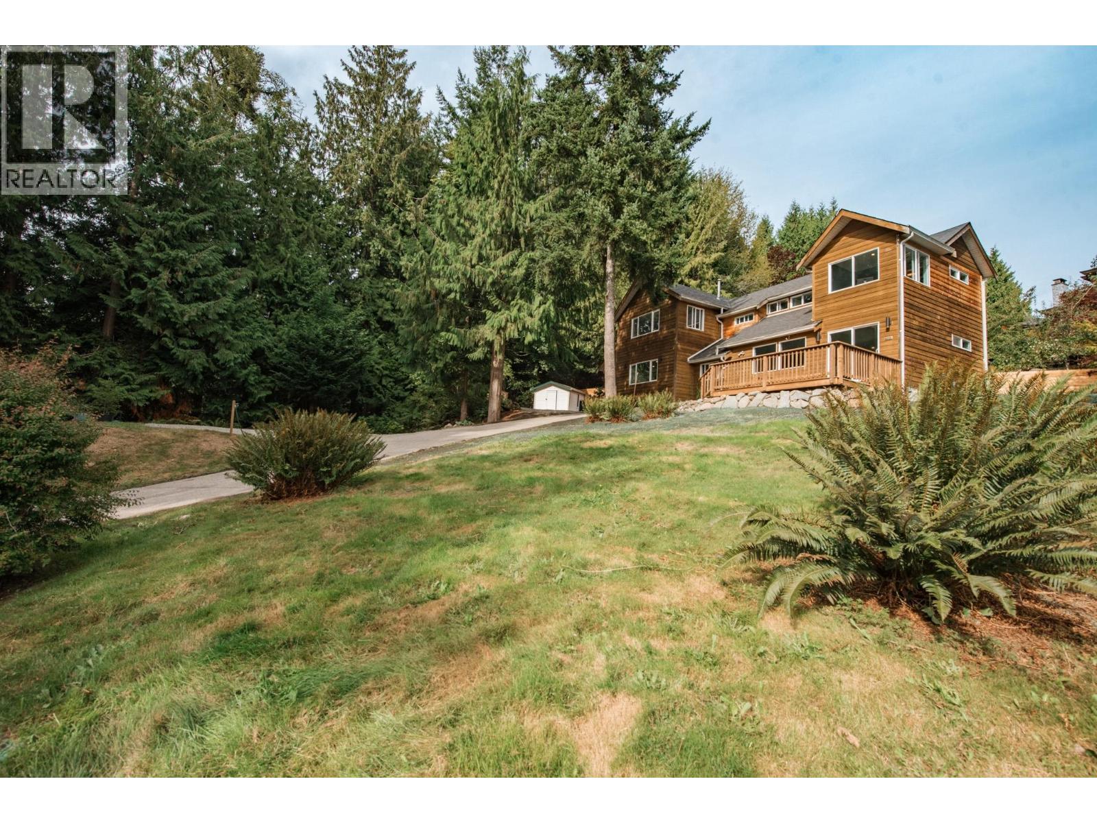 1646 Grandview Road Property Photo 1