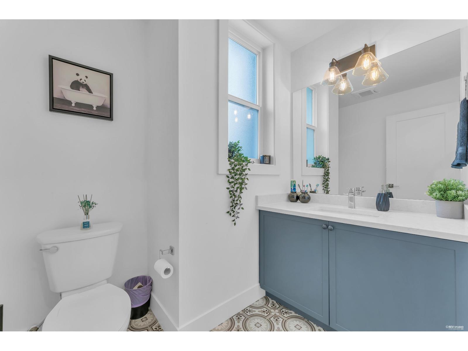 32 14355 62 Avenue Property Photo 16