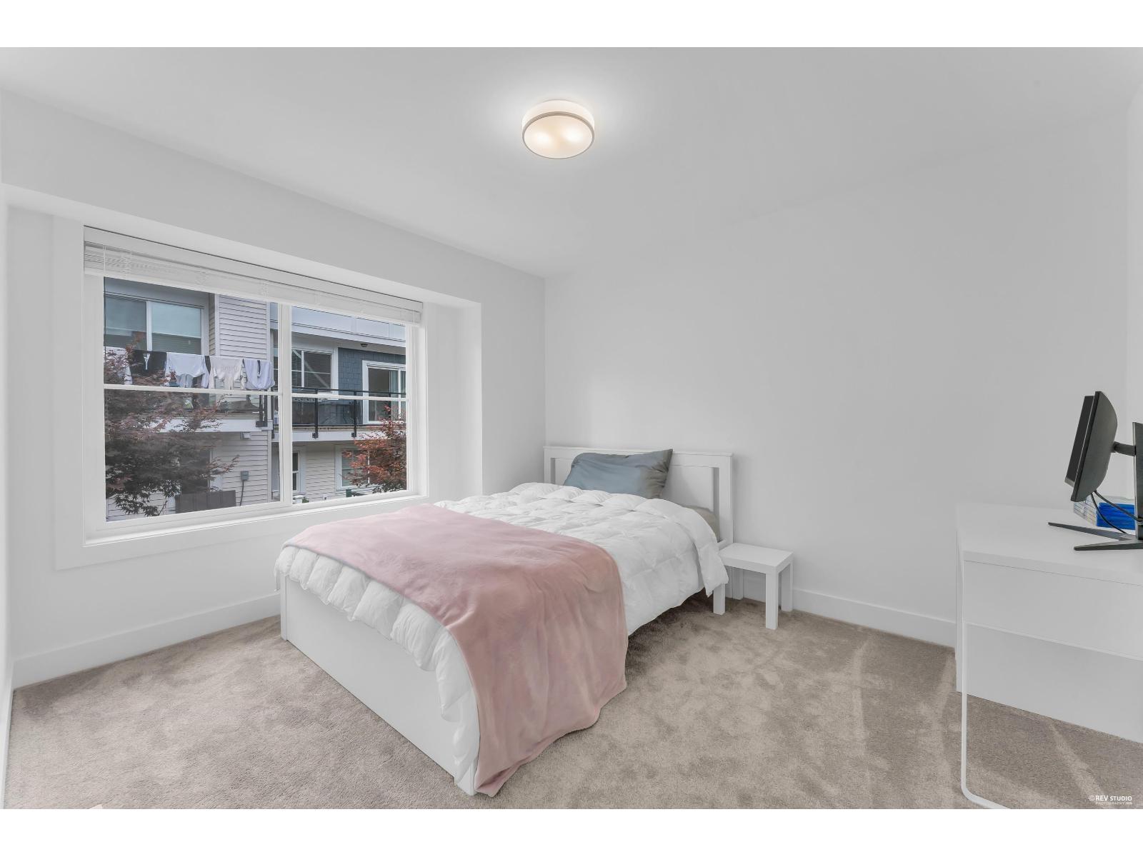 32 14355 62 Avenue Property Photo 18