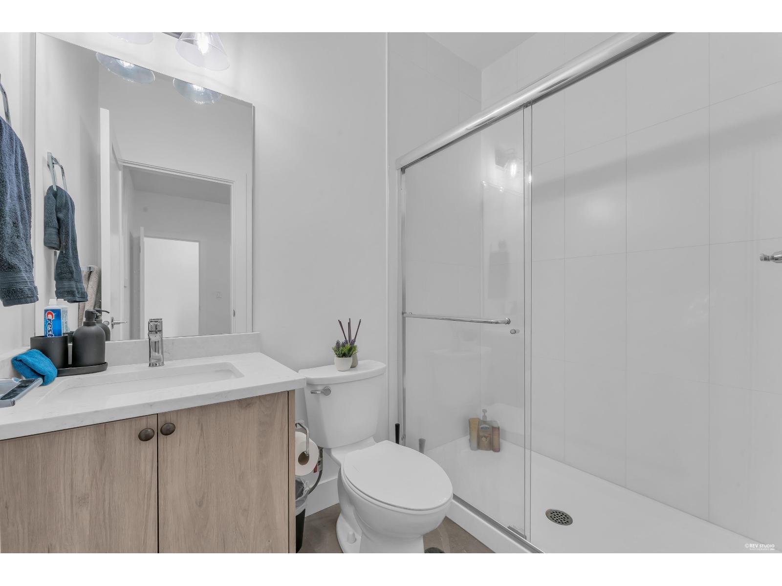 32 14355 62 Avenue Property Photo 20