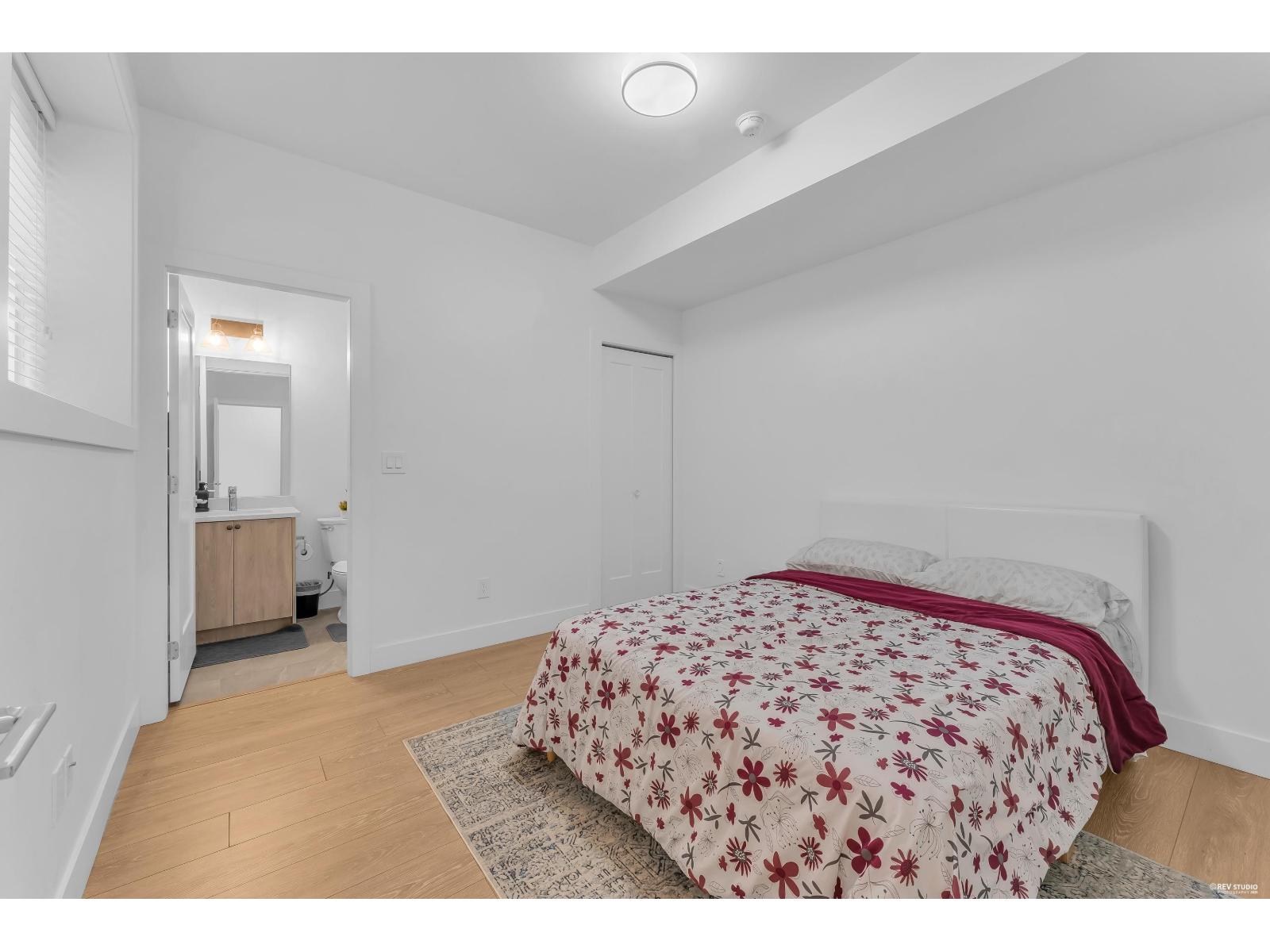 32 14355 62 Avenue Property Photo 22