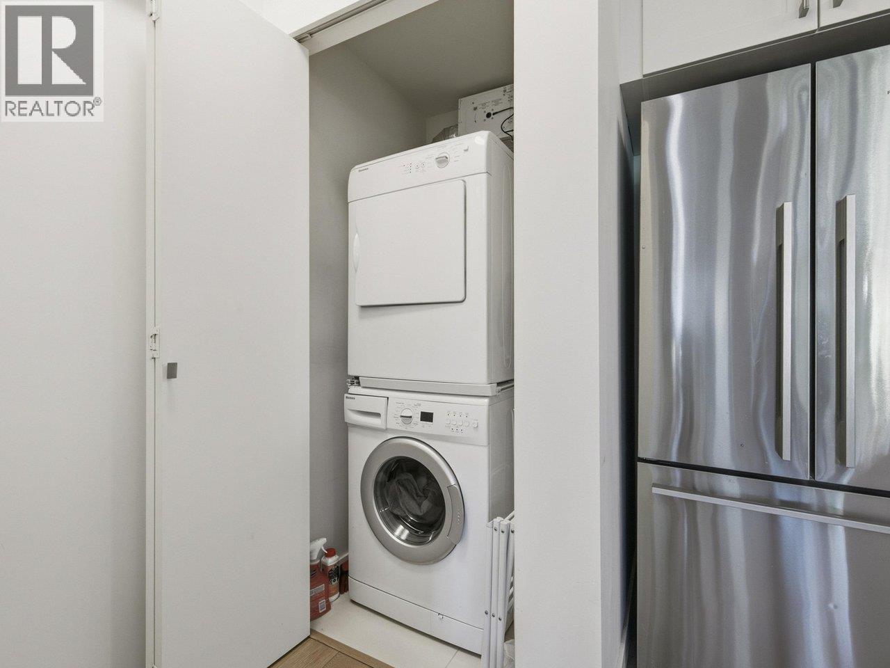 210 10177 River Drive Property Photo 18