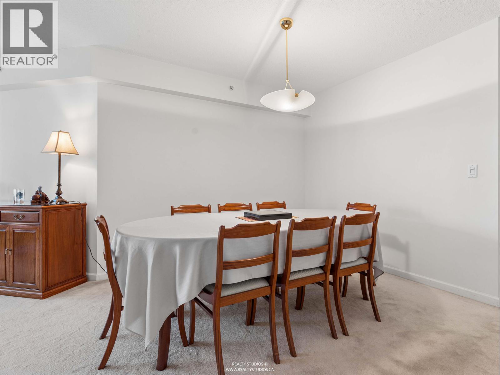 705 388 Drake St Property Photo 6