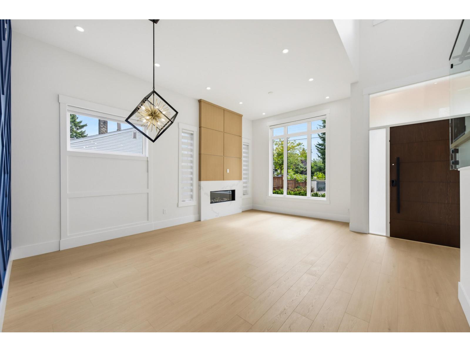 14571 106 Avenue Property Photo 9