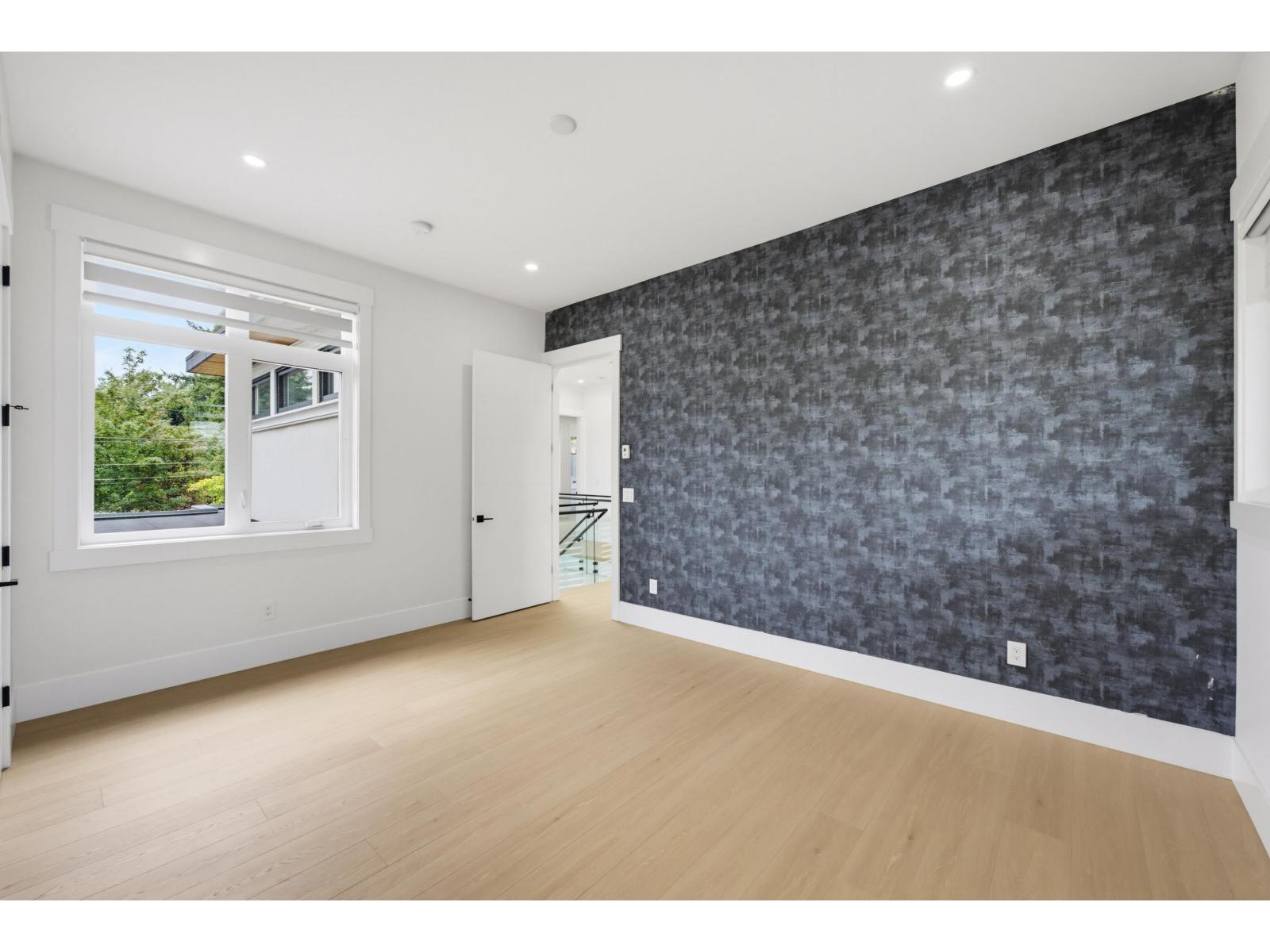 14571 106 Avenue Property Photo 28