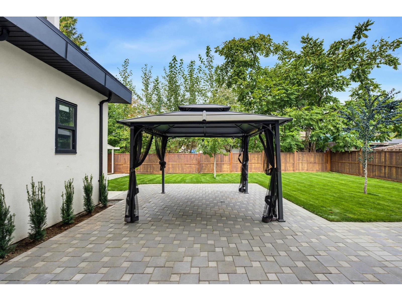 14571 106 Avenue Property Photo 38