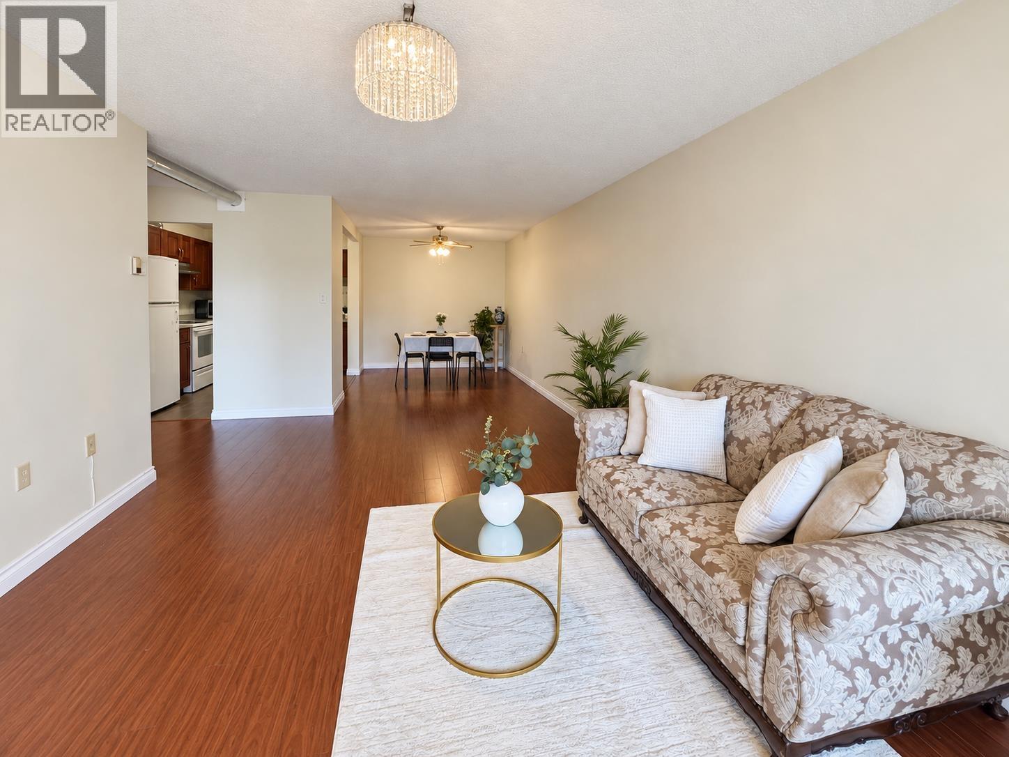 812 6611 Minoru Boulevard Property Photo 3