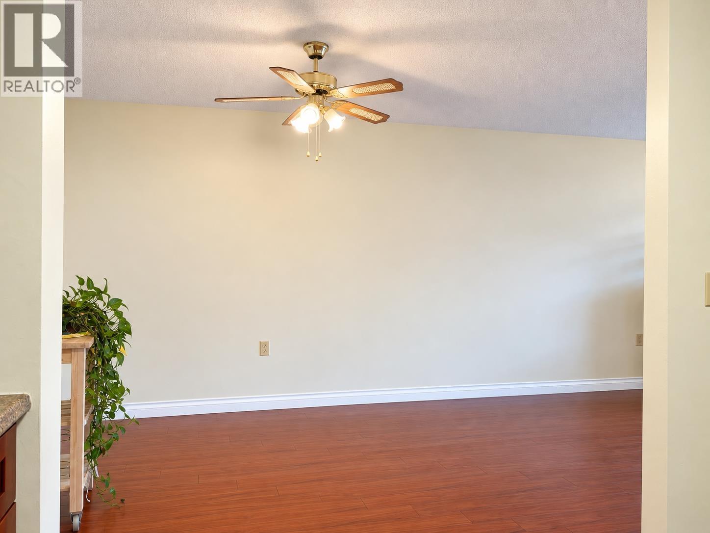 812 6611 Minoru Boulevard Property Photo 7