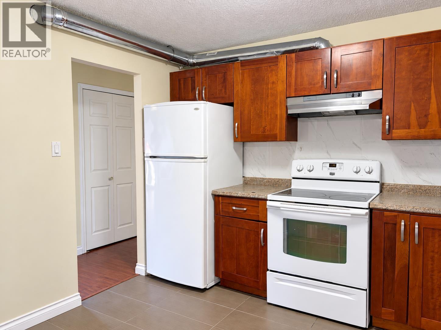 812 6611 Minoru Boulevard Property Photo 11