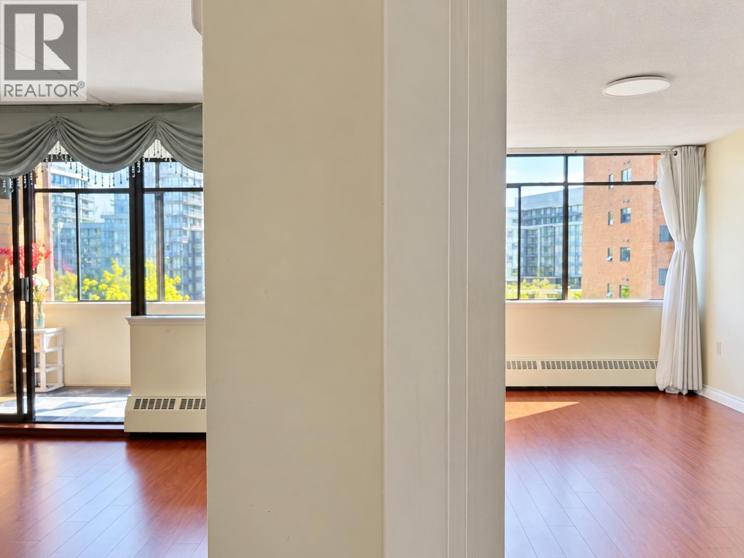 812 6611 Minoru Boulevard Property Photo 12
