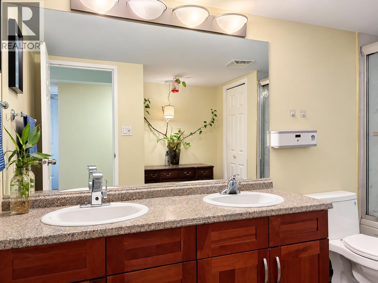 812 6611 Minoru Boulevard Property Photo 22