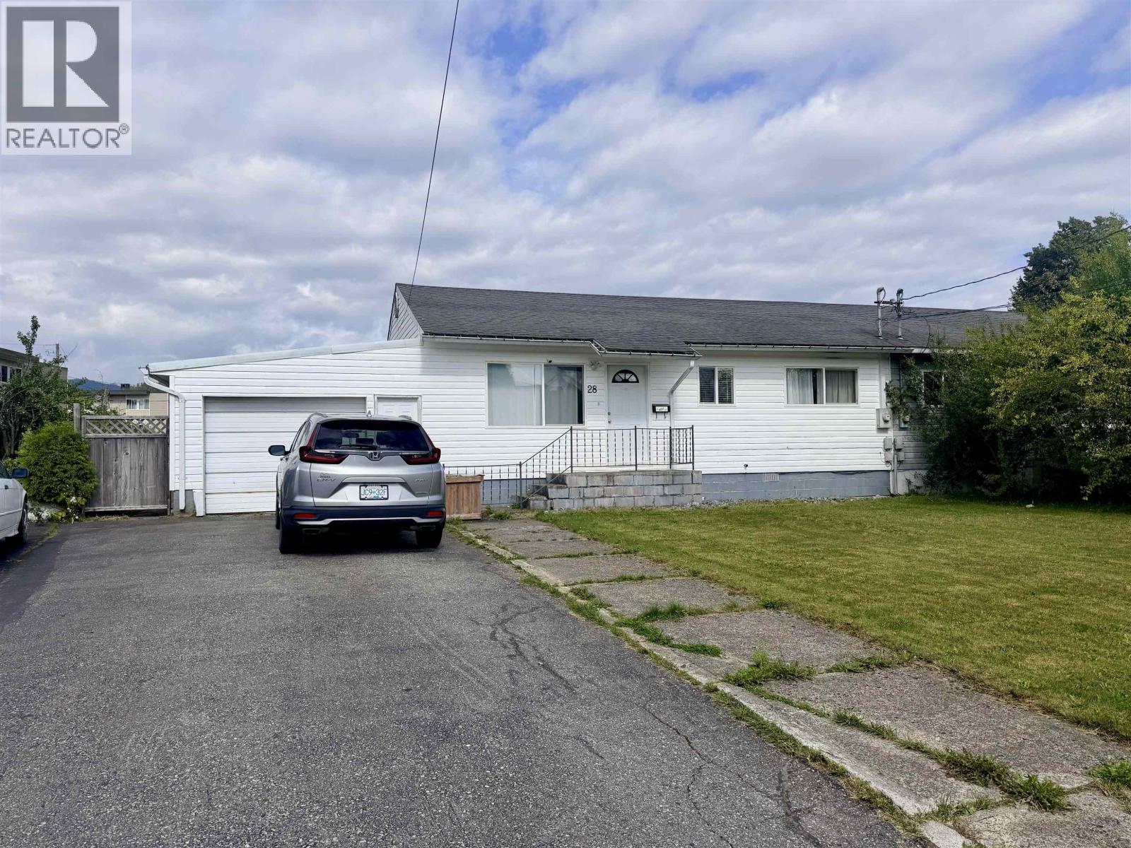 28 Lillooet Crescent Property Photo 19