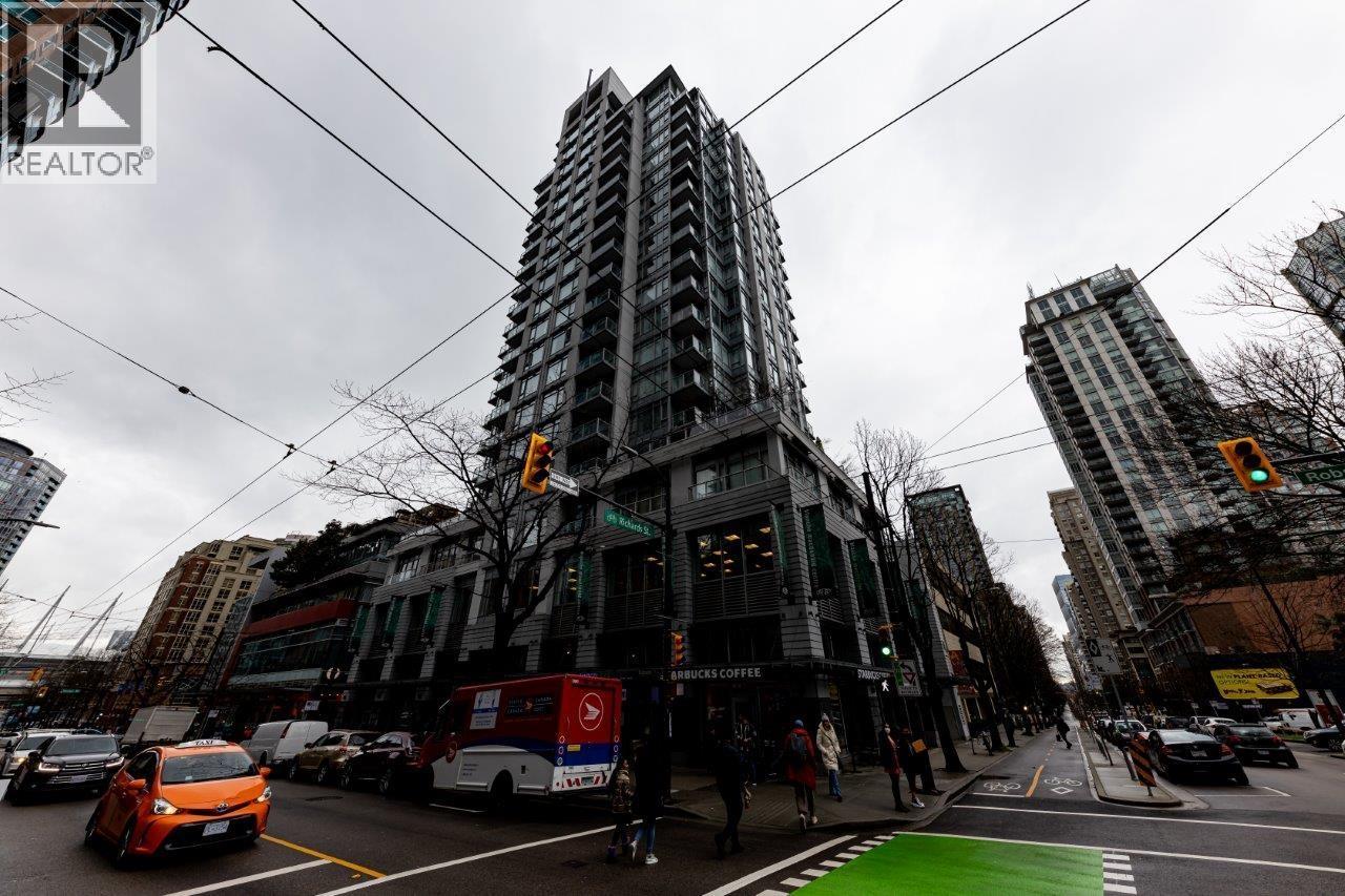 480 Robson Street Property Photo 29