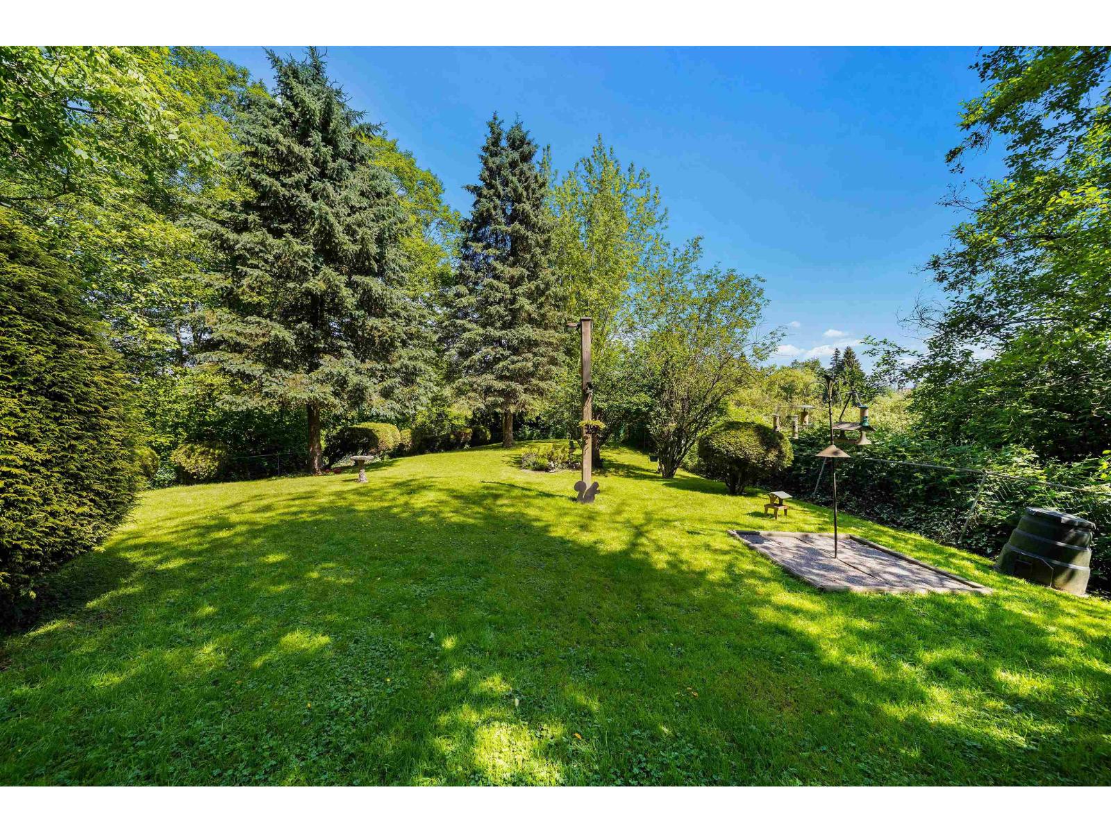19949 51 Avenue Property Photo 3