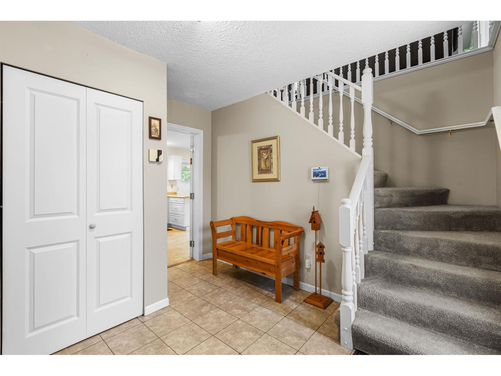 19949 51 Avenue Property Photo 5