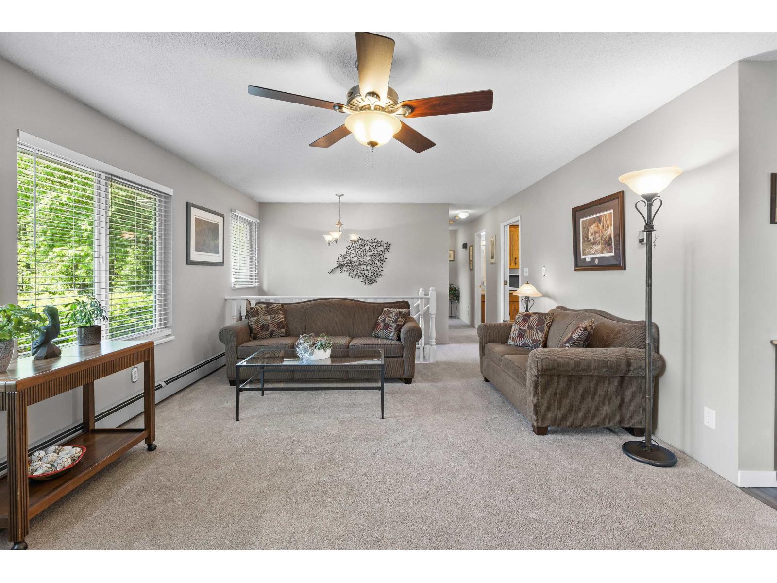 19949 51 Avenue Property Photo 9