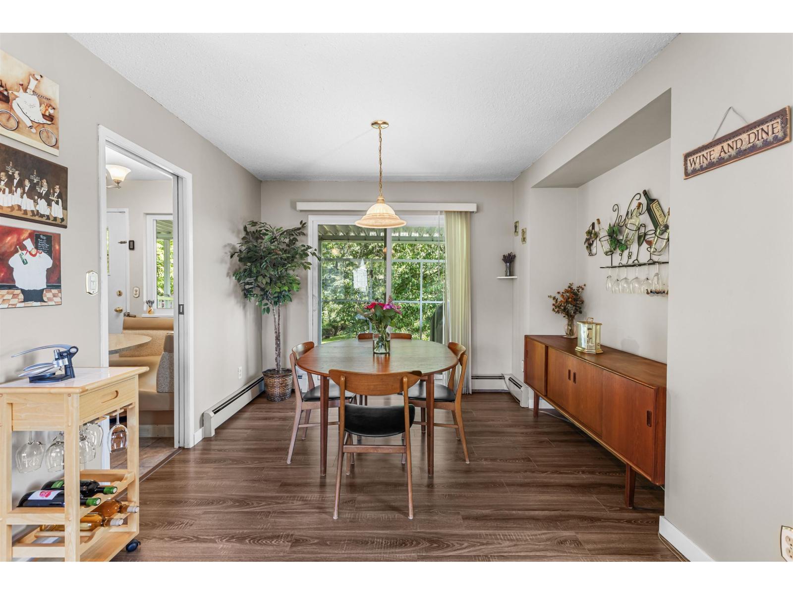 19949 51 Avenue Property Photo 11