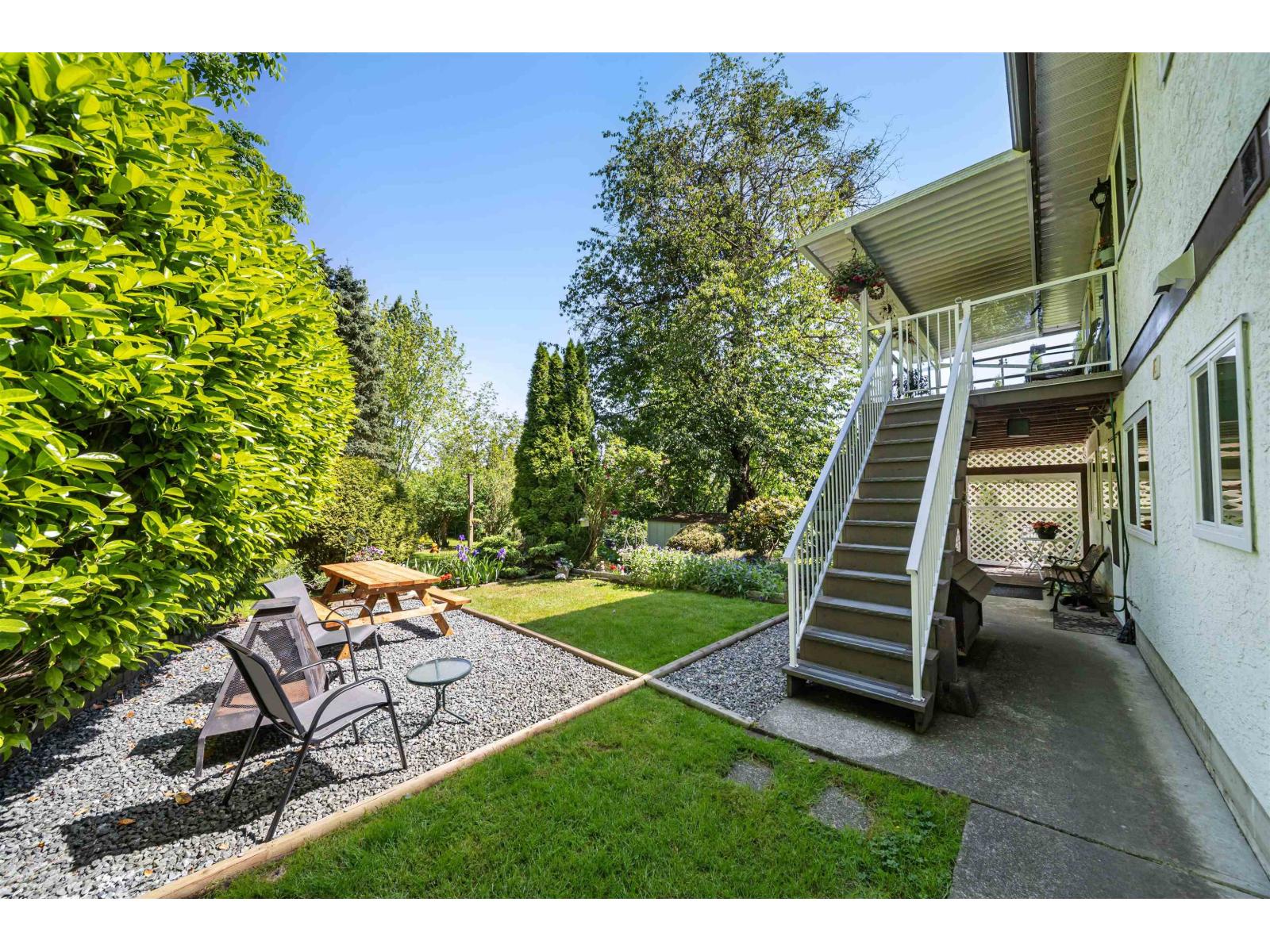19949 51 Avenue Property Photo 34
