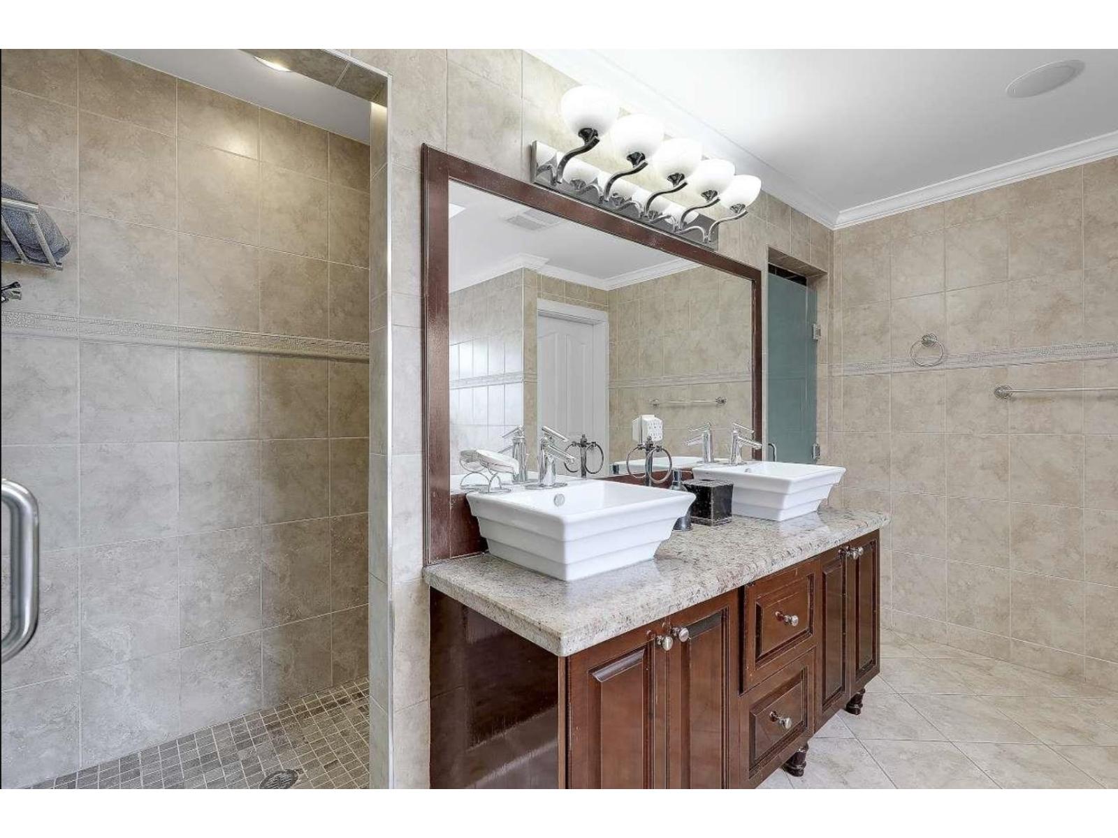 14871 76 Avenue Property Photo 13