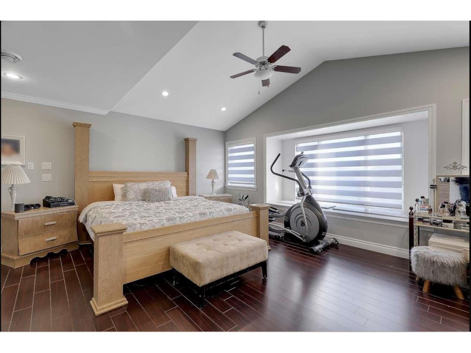 14871 76 Avenue Property Photo 24