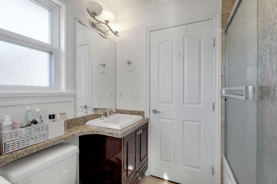 14871 76 Avenue Property Photo 33