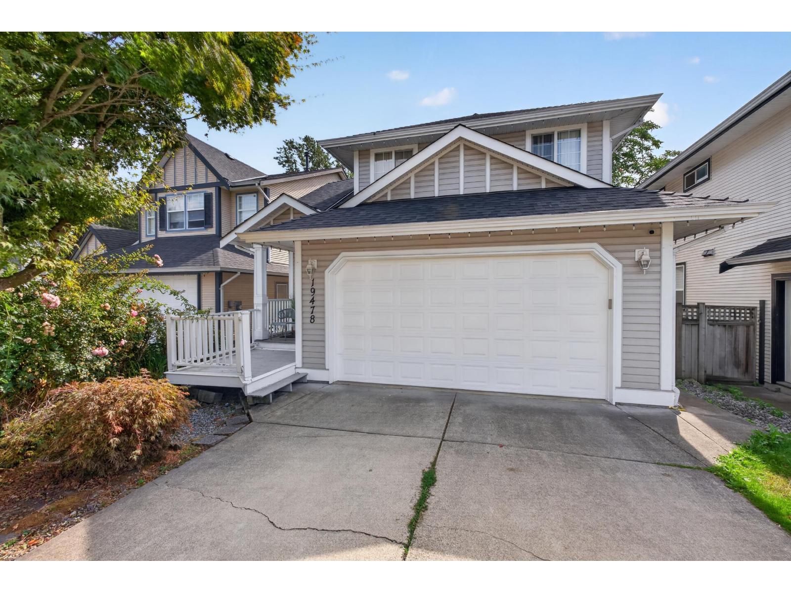 19478 61 Avenue Property Photo 1