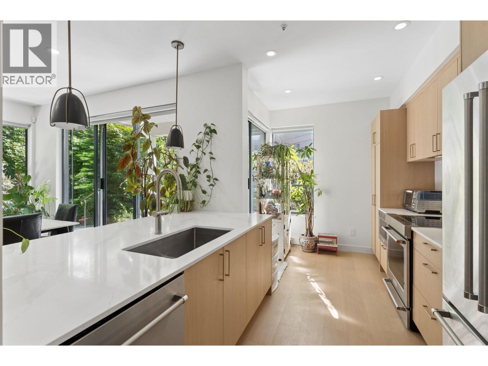 2242 Marine Drive Property Photo 1