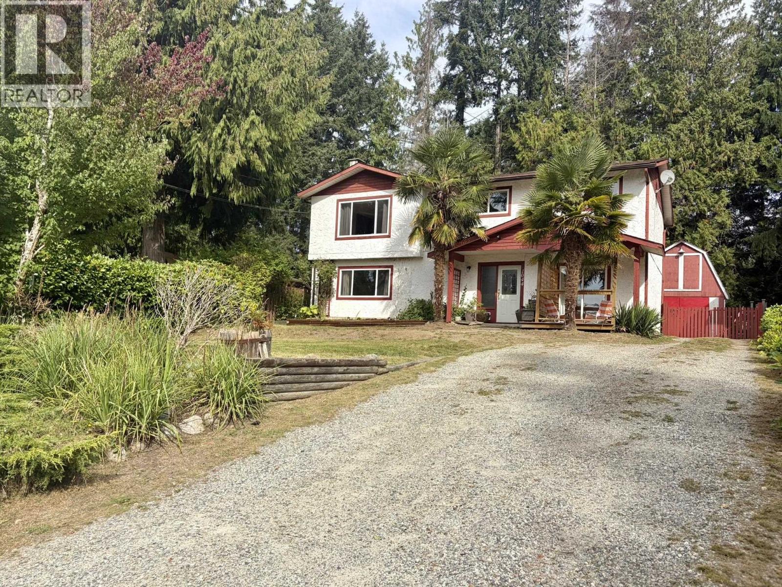 1044 Fircrest Road Property Photo 1