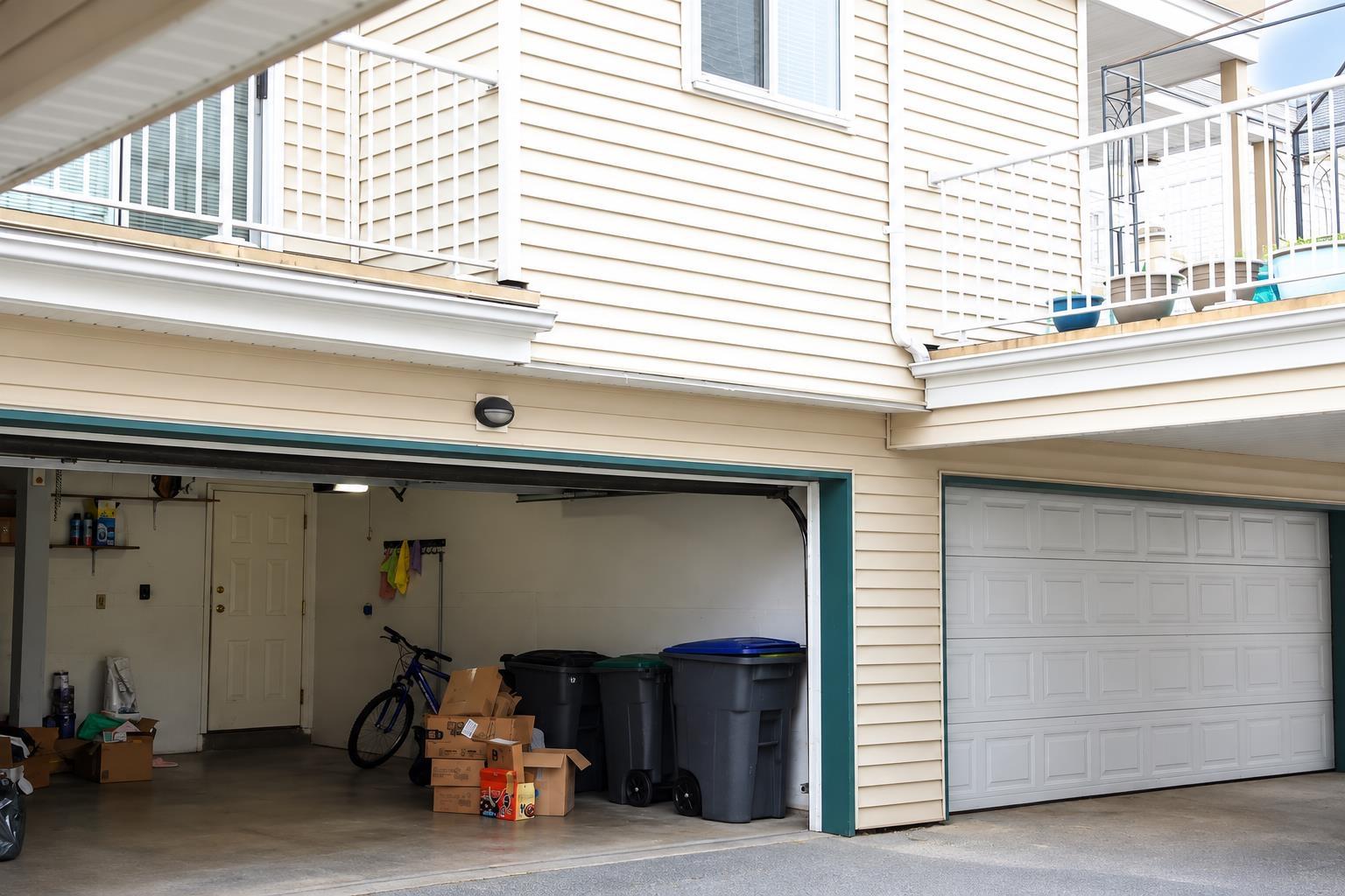 10077 156 Street Property Photo 6