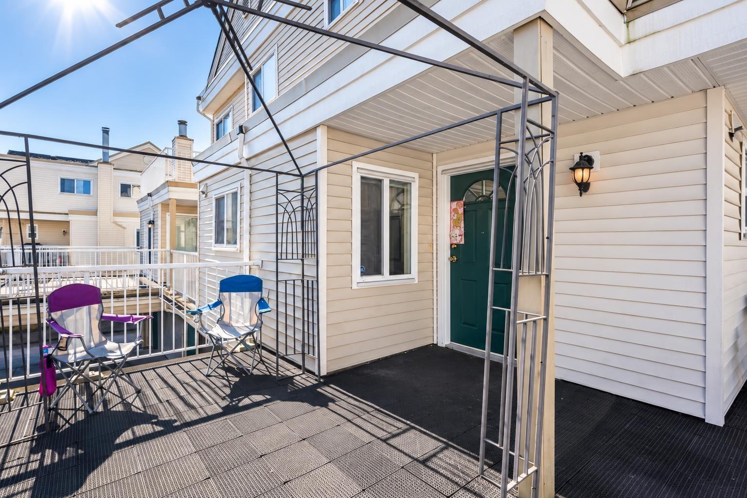 10077 156 Street Property Photo 18