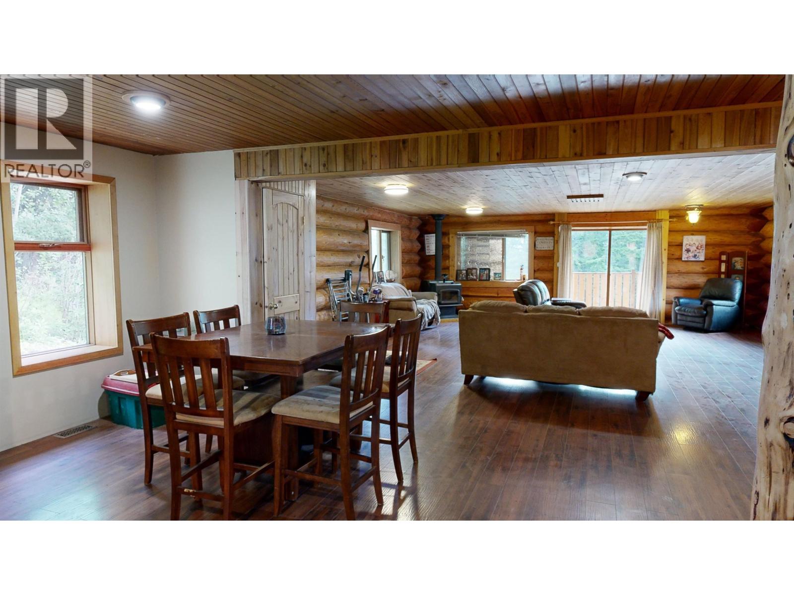 7524 Thomas Point Road Property Photo 13