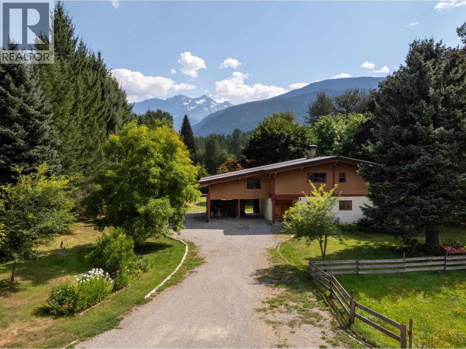 7869 Pemberton Meadows Road Property Photo 1