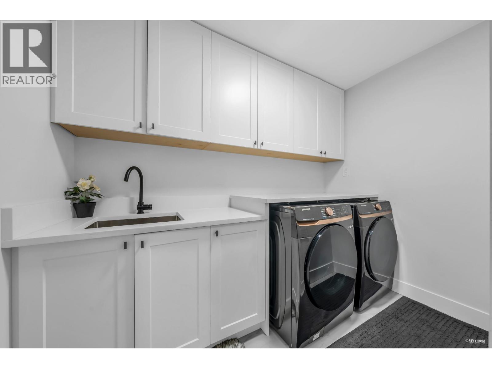 10509 Mcveety Street Property Photo 28