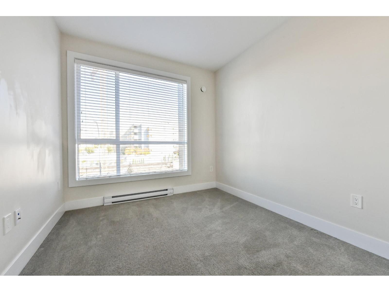 201 32838 Ventura Avenue Property Photo 9