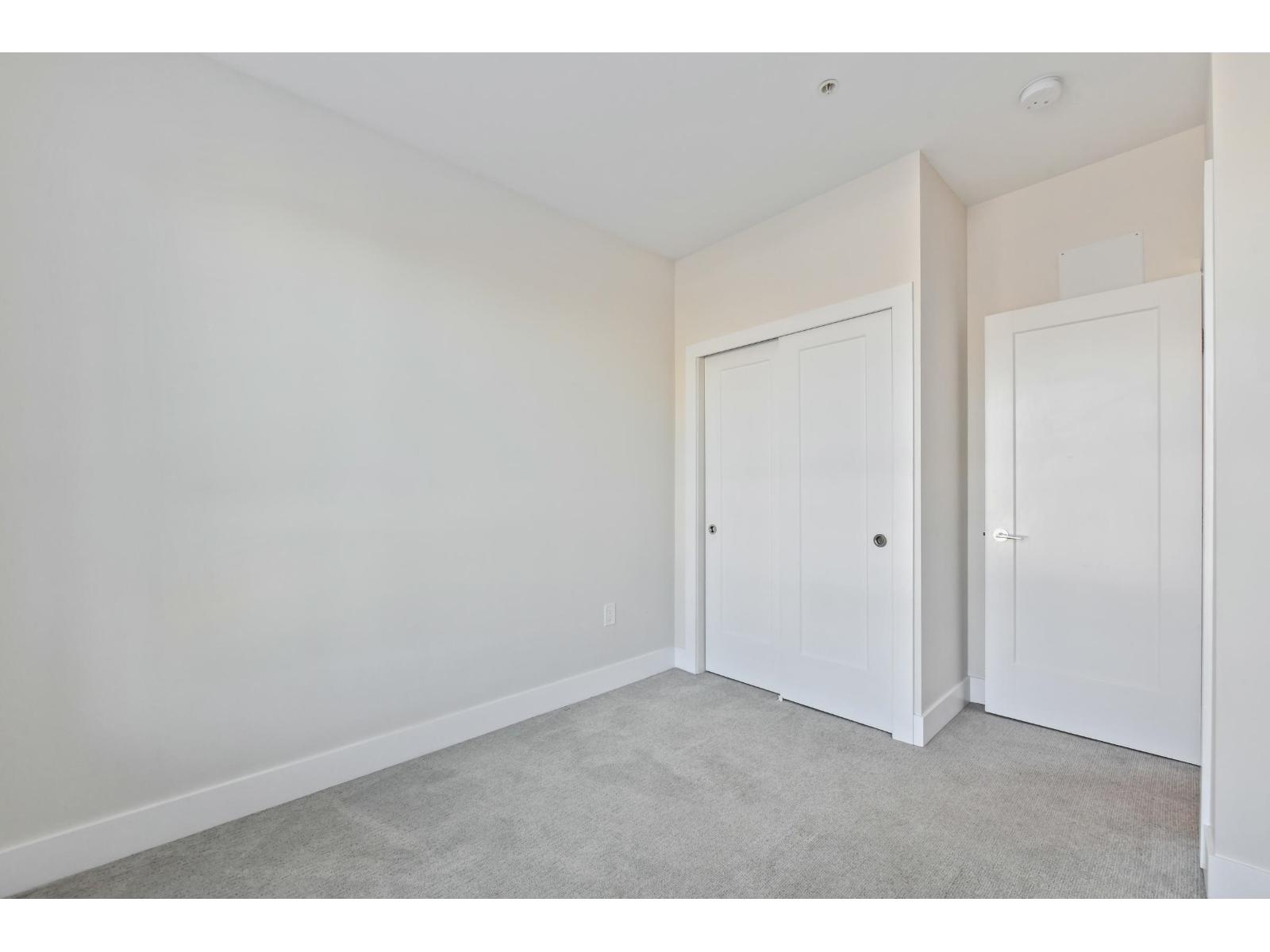 201 32838 Ventura Avenue Property Photo 24