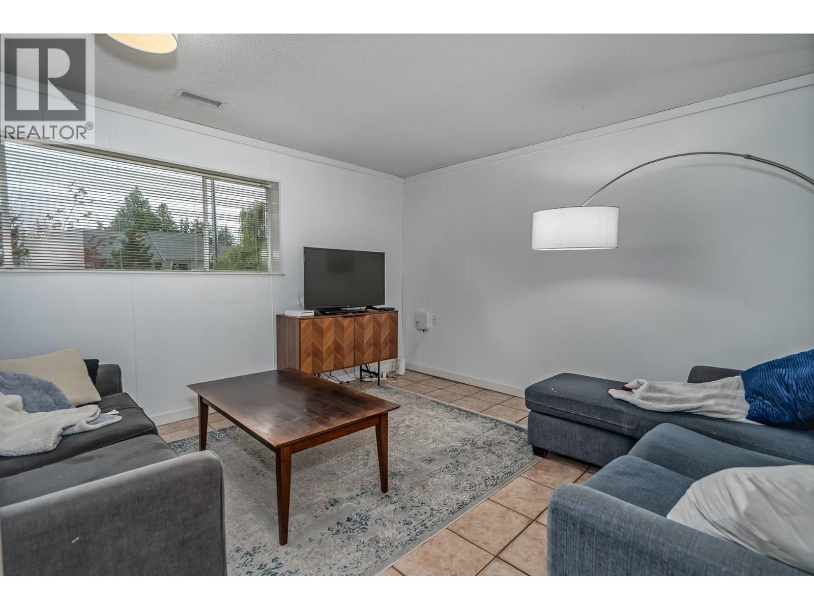 5529 8a Avenue Property Photo 26