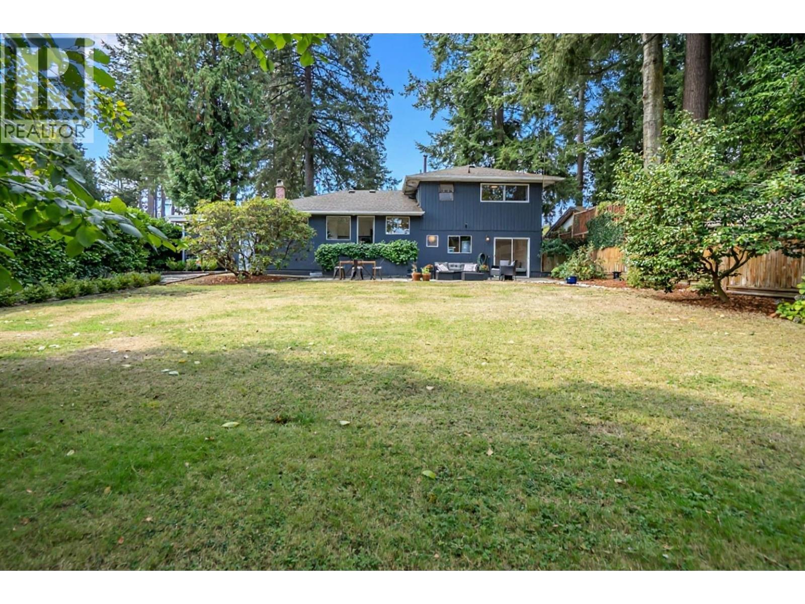 5529 8a Avenue Property Photo 35