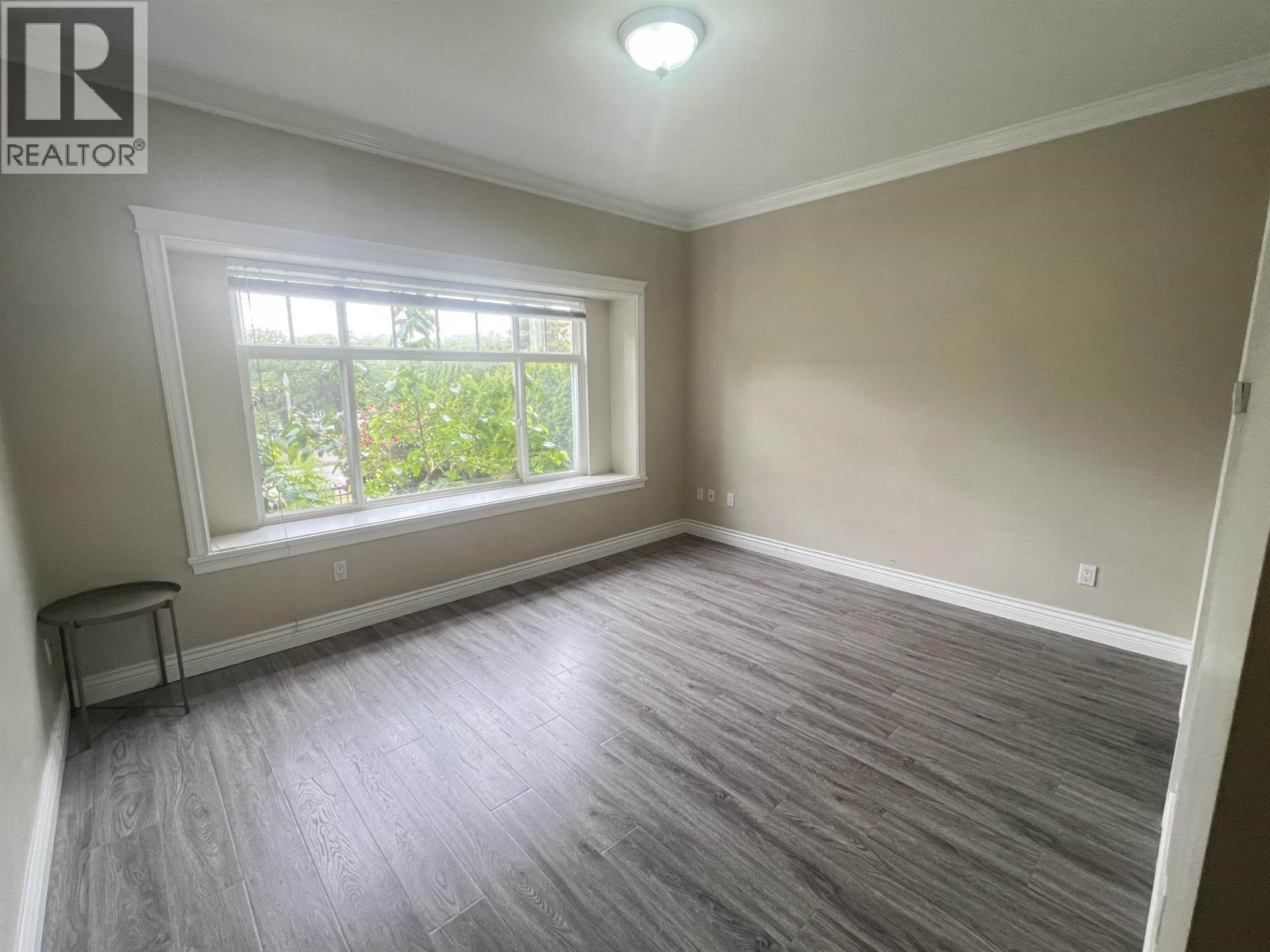 Mf 8006 Cartier Street Property Photo 6