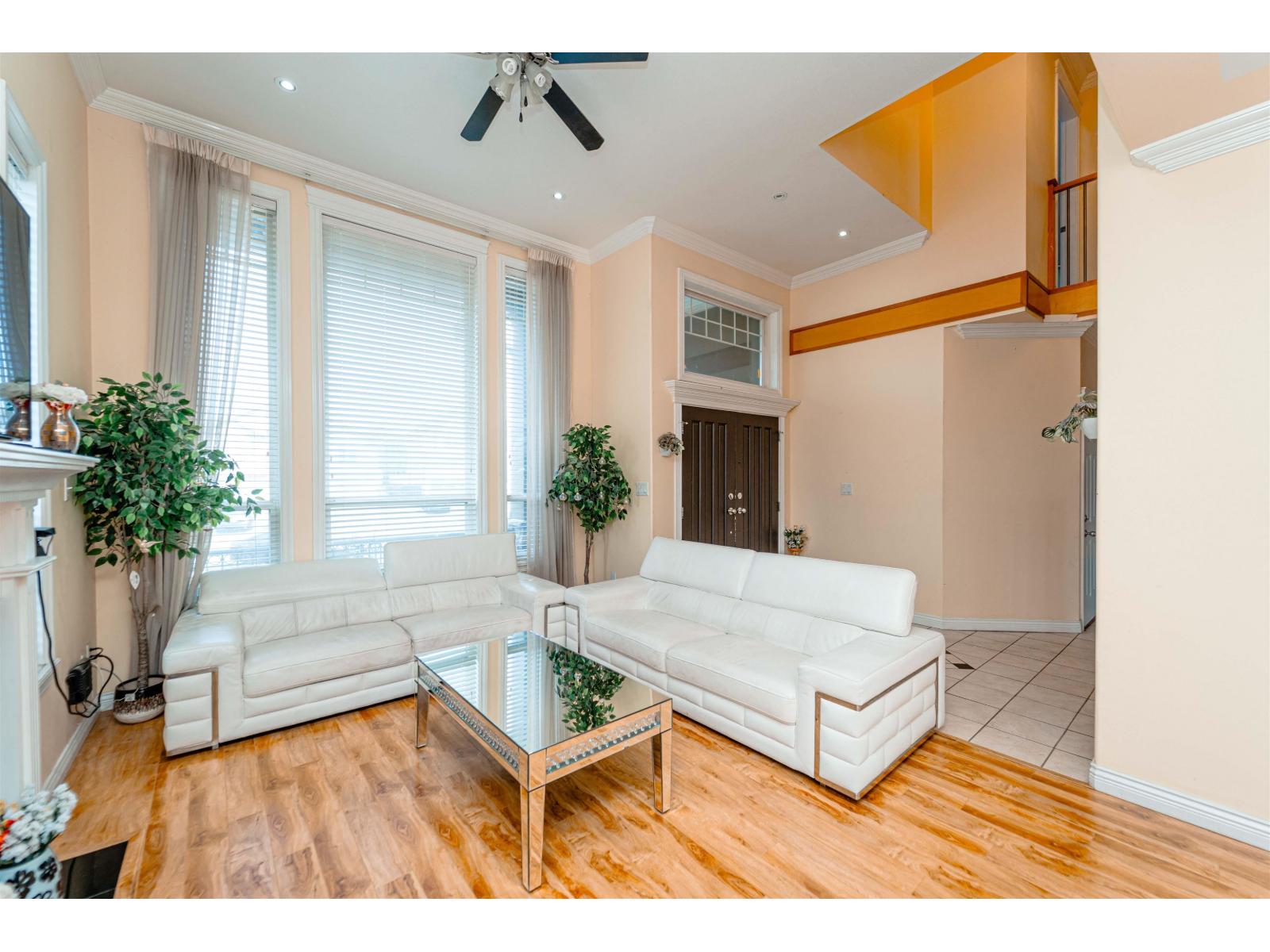 30580 Garnet Place Property Photo 8
