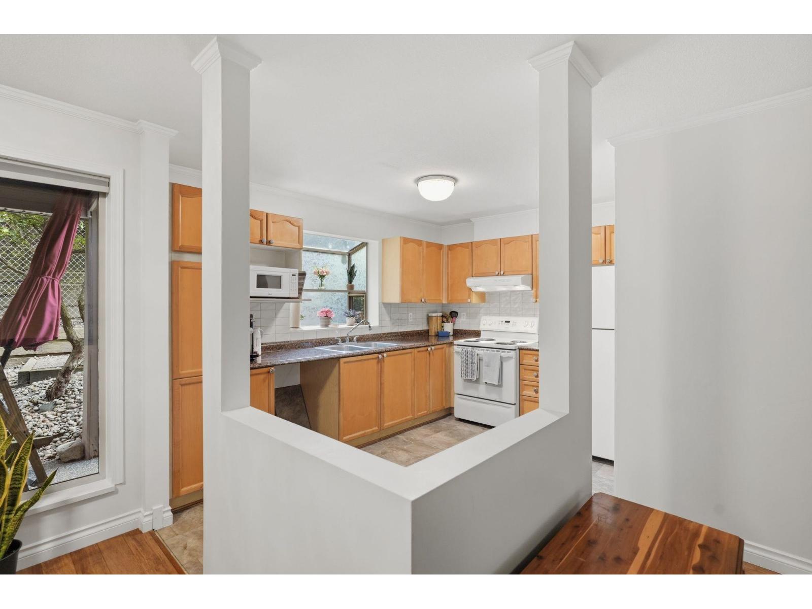 116 33478 Roberts Avenue Property Photo 9