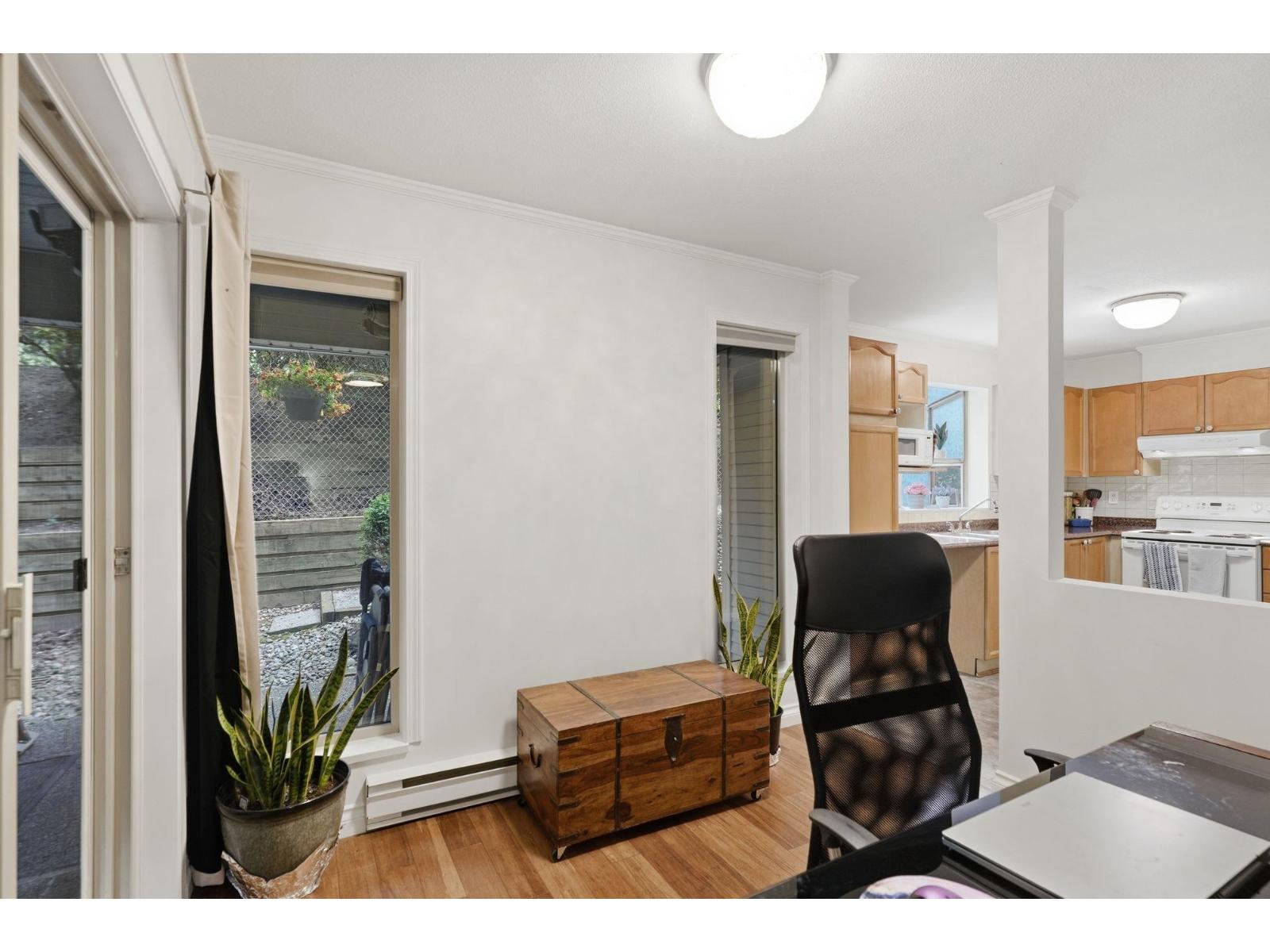116 33478 Roberts Avenue Property Photo 11